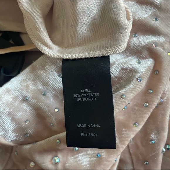 New! h:ours Janella Pant pink salmon color with sequins nwt  30735 - Picture 9 of 10